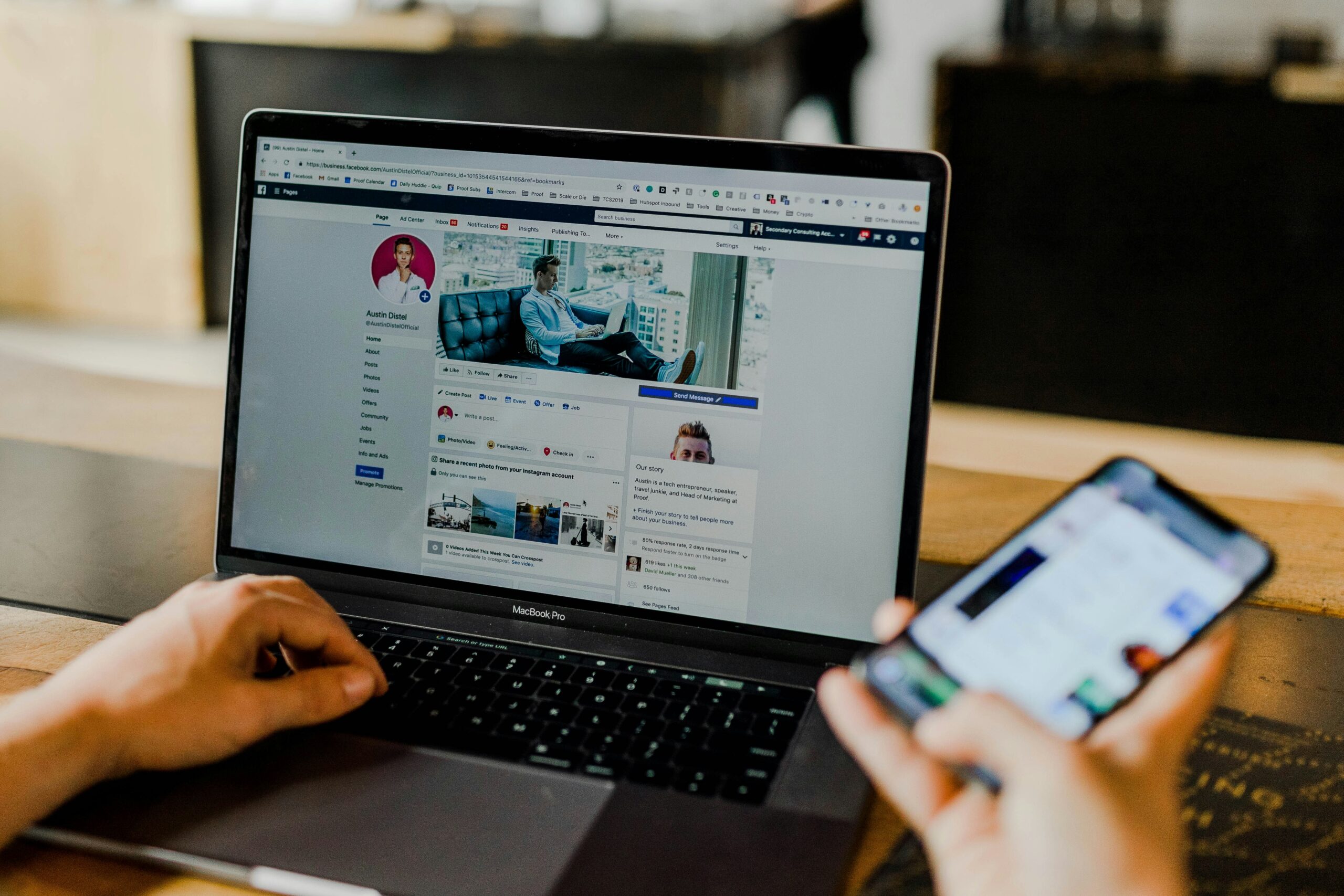 Austin distel tlzhfrlj6ny unsplash | itvibes full service digital marketing agency in houston Facebook Ad Campaigns for Construction Companies