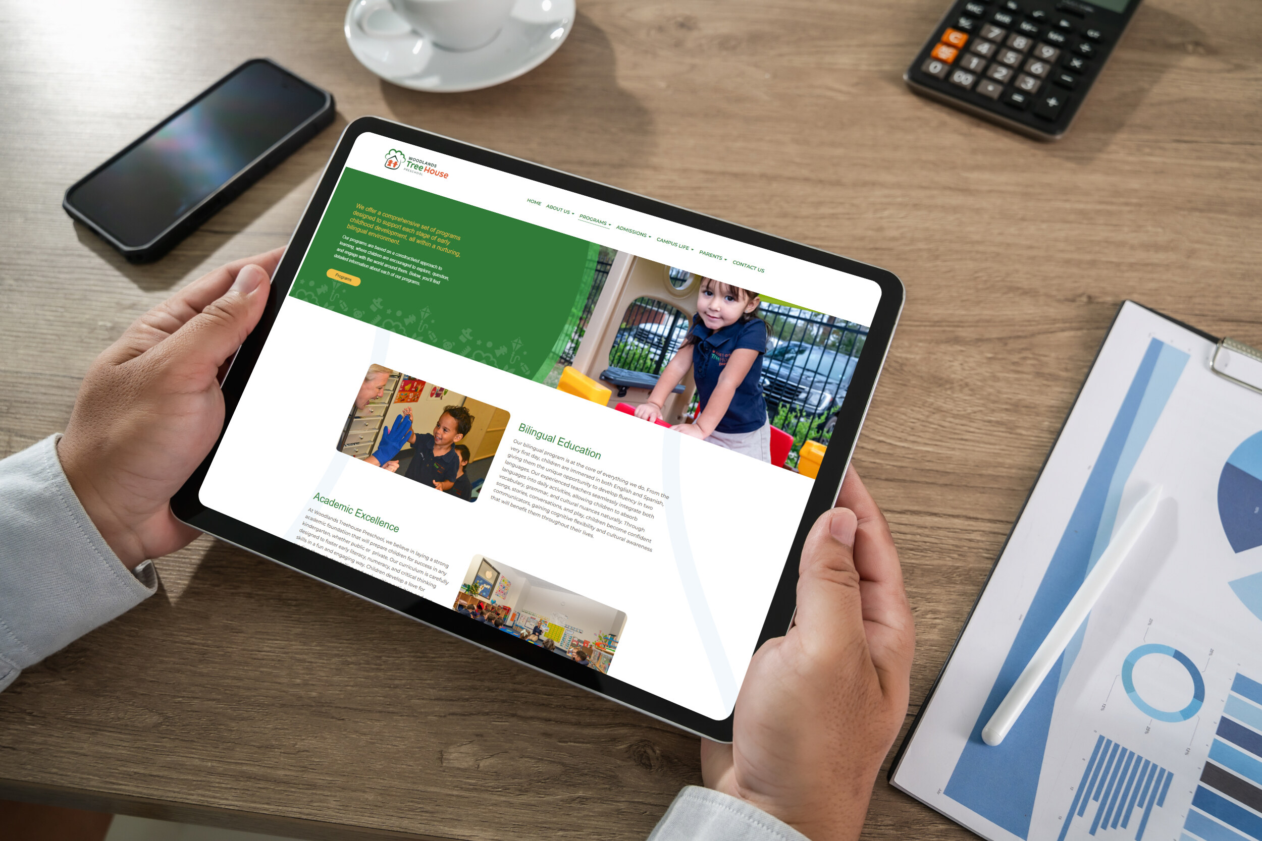 Manholdsamockuptabletblankscreenmockupforux | itvibes full service digital marketing agency in houston