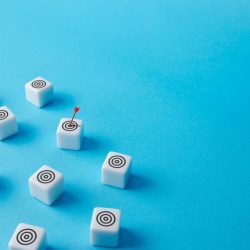 Harnessing the Power of Retargeting in Display Marketing