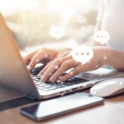 live-chat-tools-why-you-should-use-them-itvibes